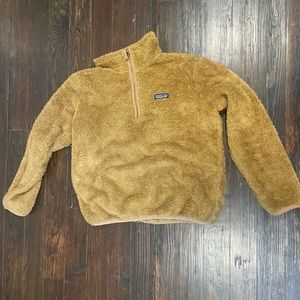 Pantagonia Pullover Medium